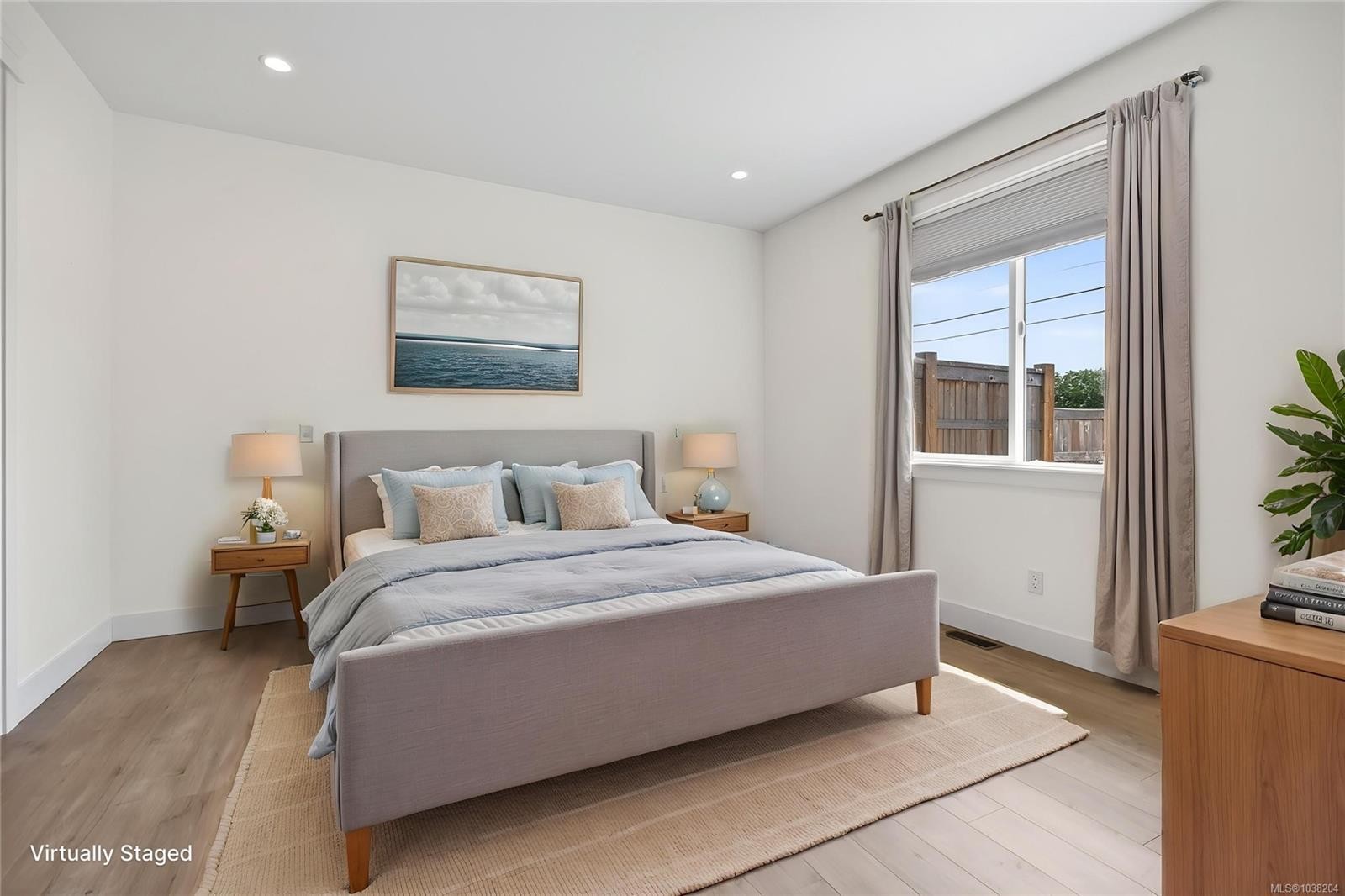 B-992 Erickson Rd, Campbell River, BC - Indoor Photo Showing Bedroom