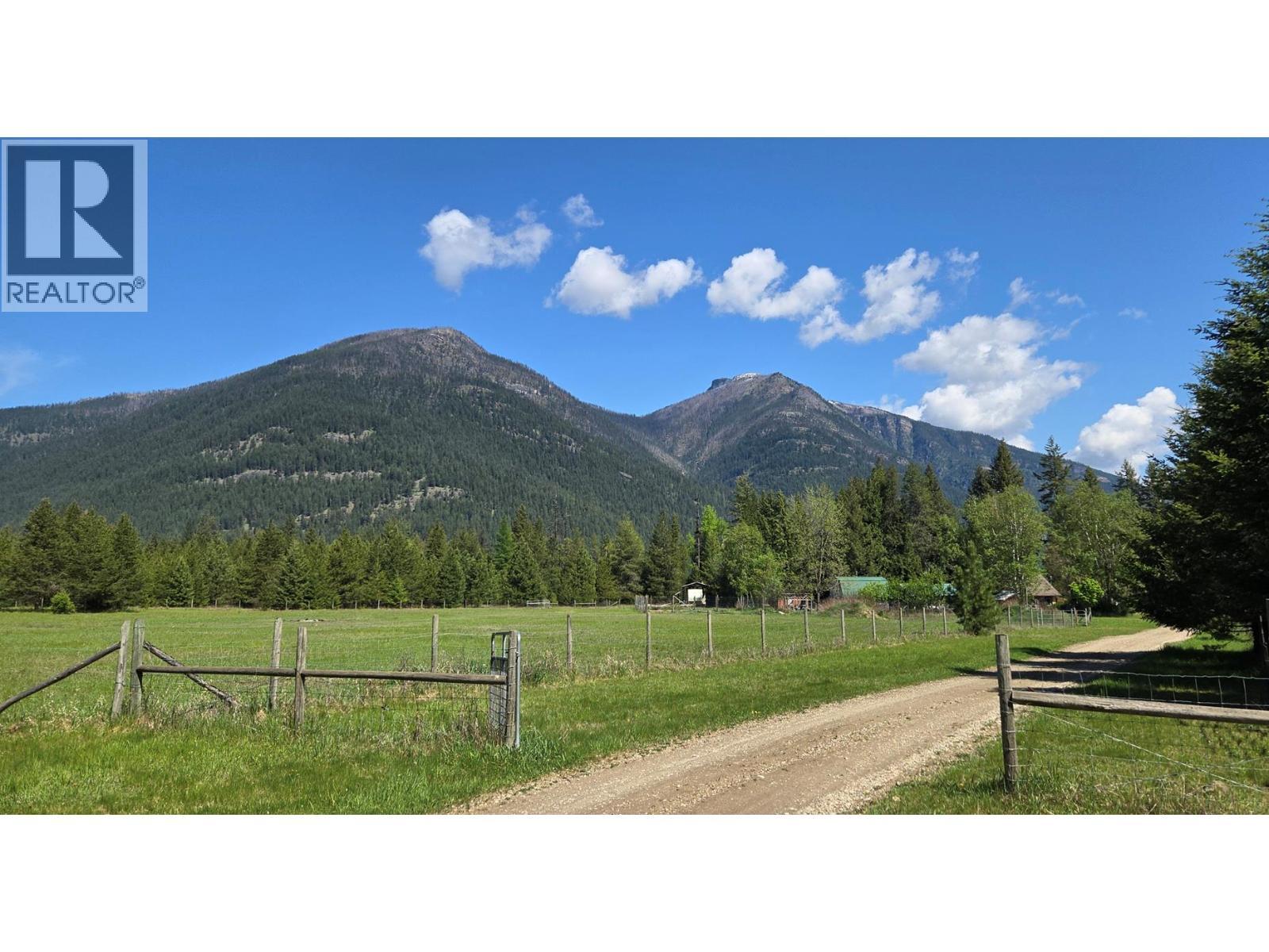 View - 3918 Passmore Upper Road, Passmore, BC - Outdoor With View