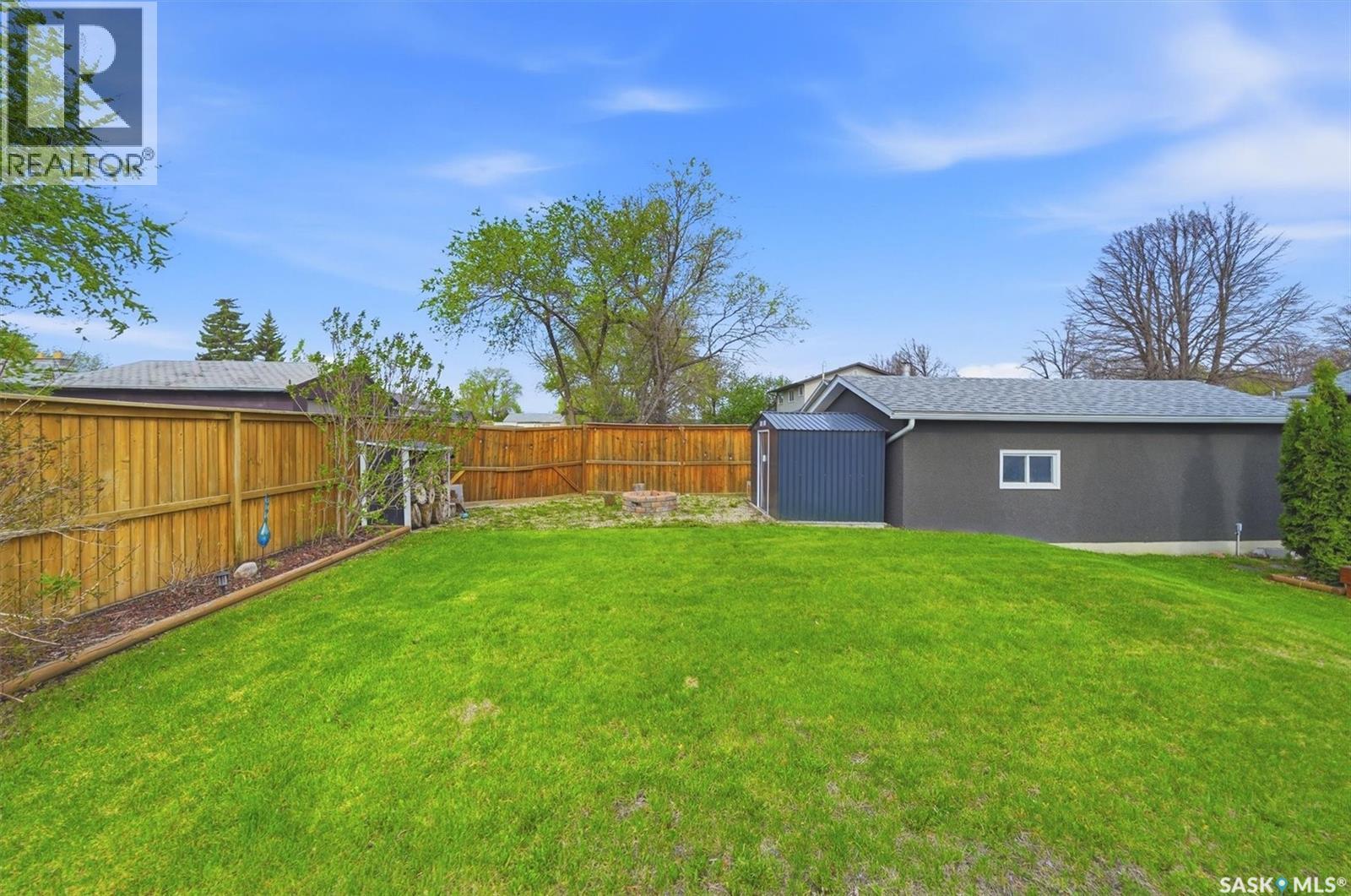31 Bence Crescent, Saskatoon, SK - Outdoor With Backyard