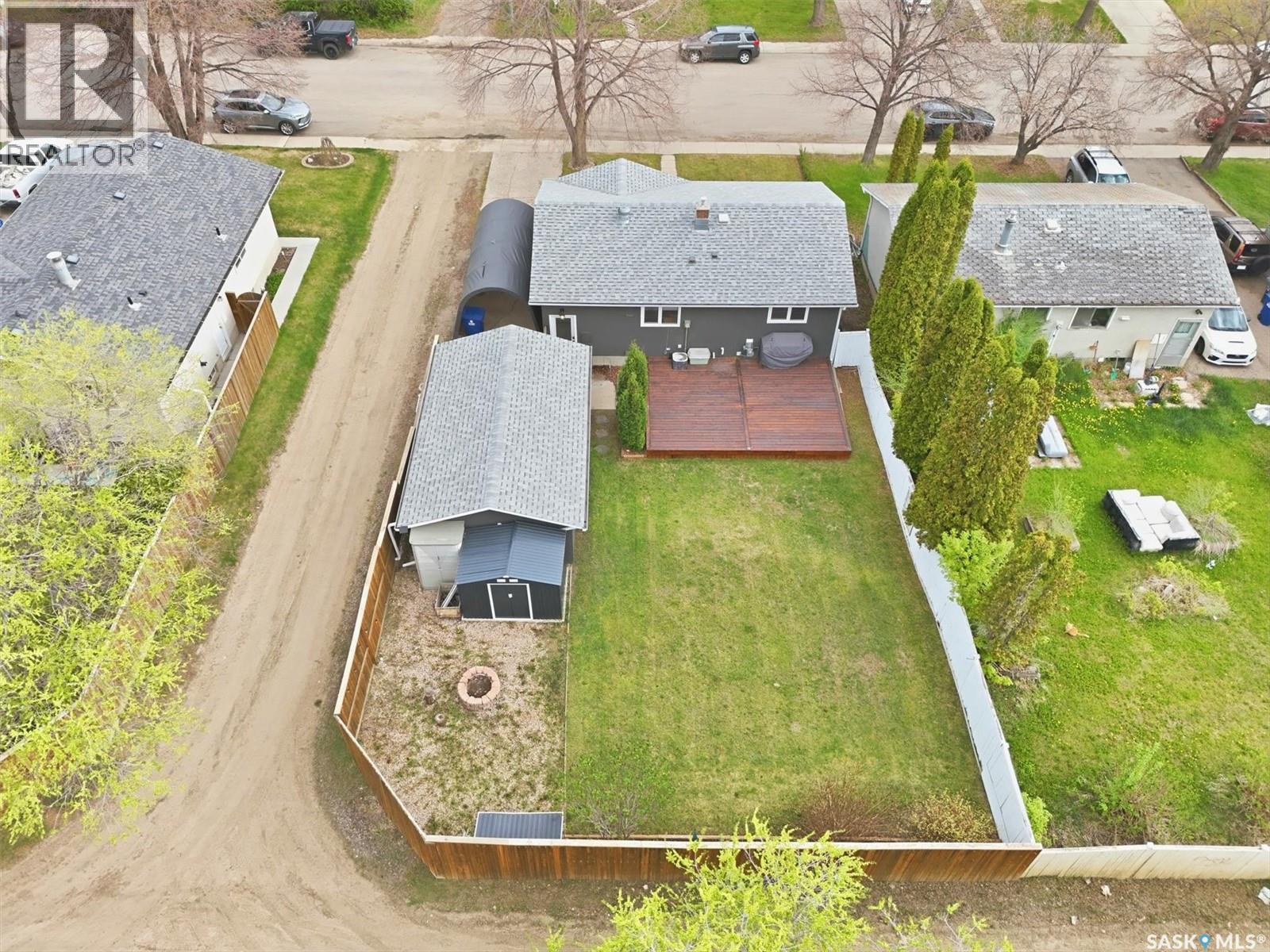 31 Bence Crescent, Saskatoon, SK - Outdoor