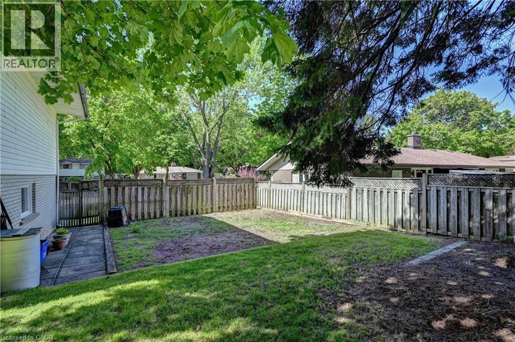 132 Forest Hill Drive, Kitchener, ON - Outdoor