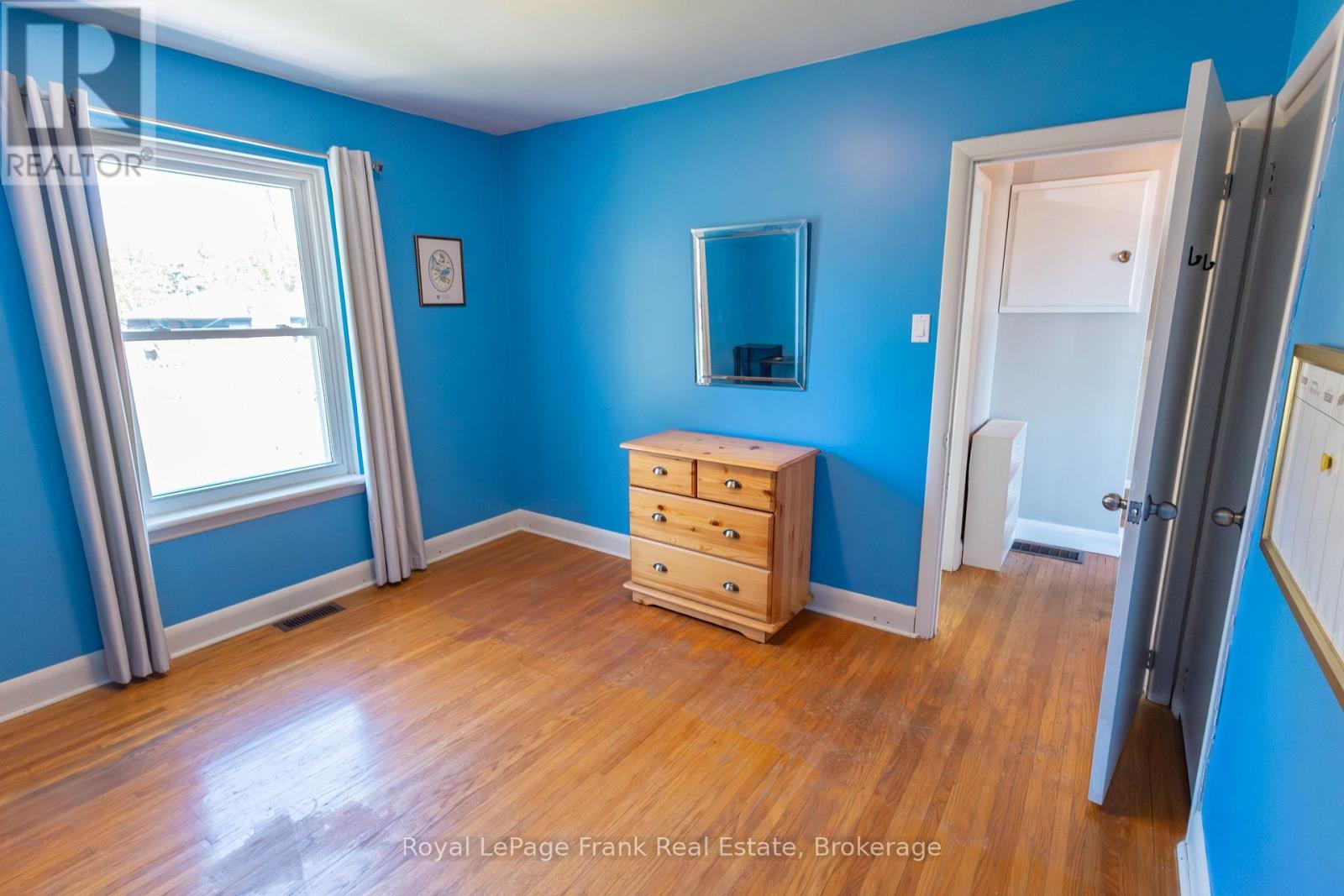 872 Weller Street, Peterborough (Monaghan Ward 2), ON - Indoor