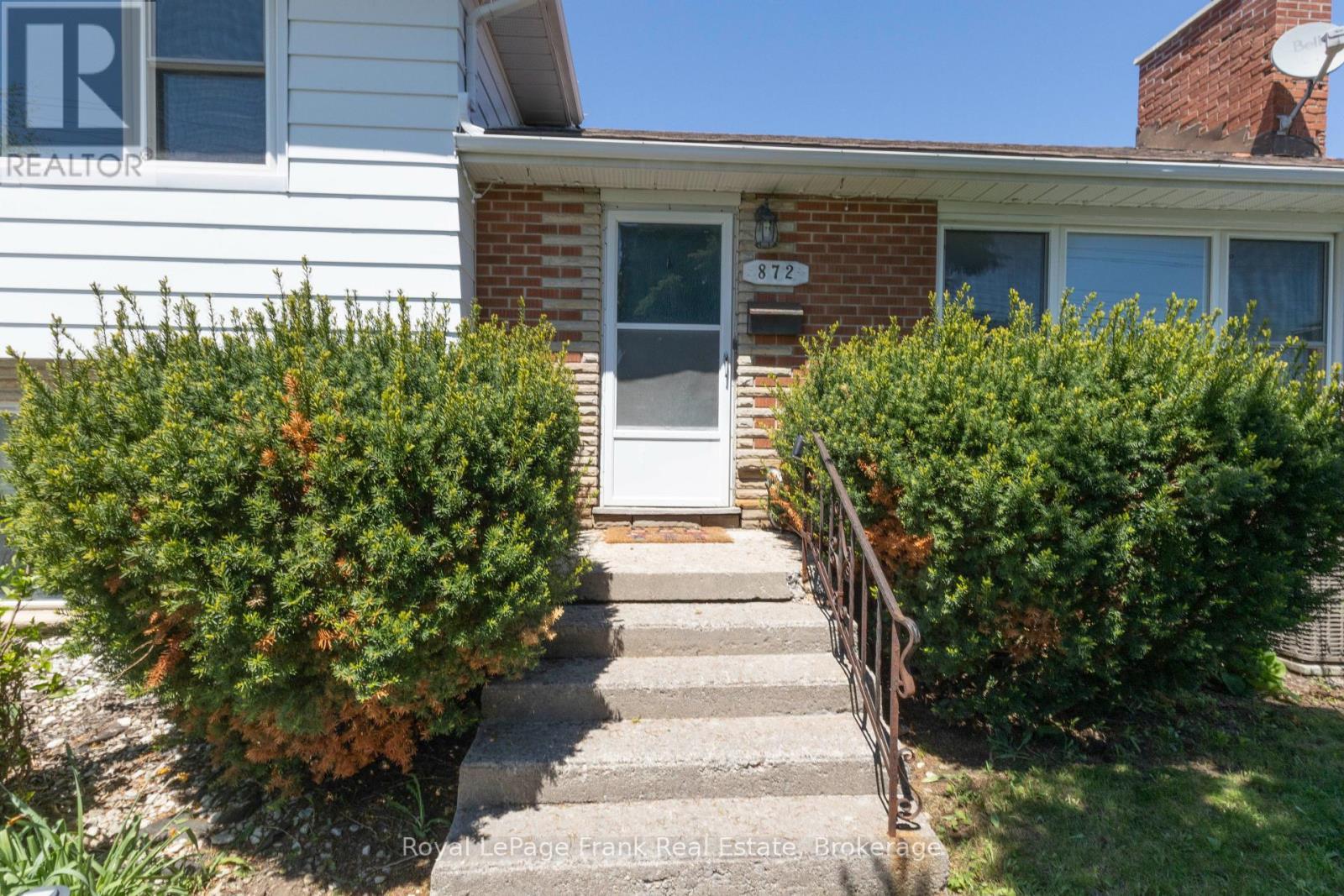 872 Weller Street, Peterborough (Monaghan Ward 2), ON - Outdoor