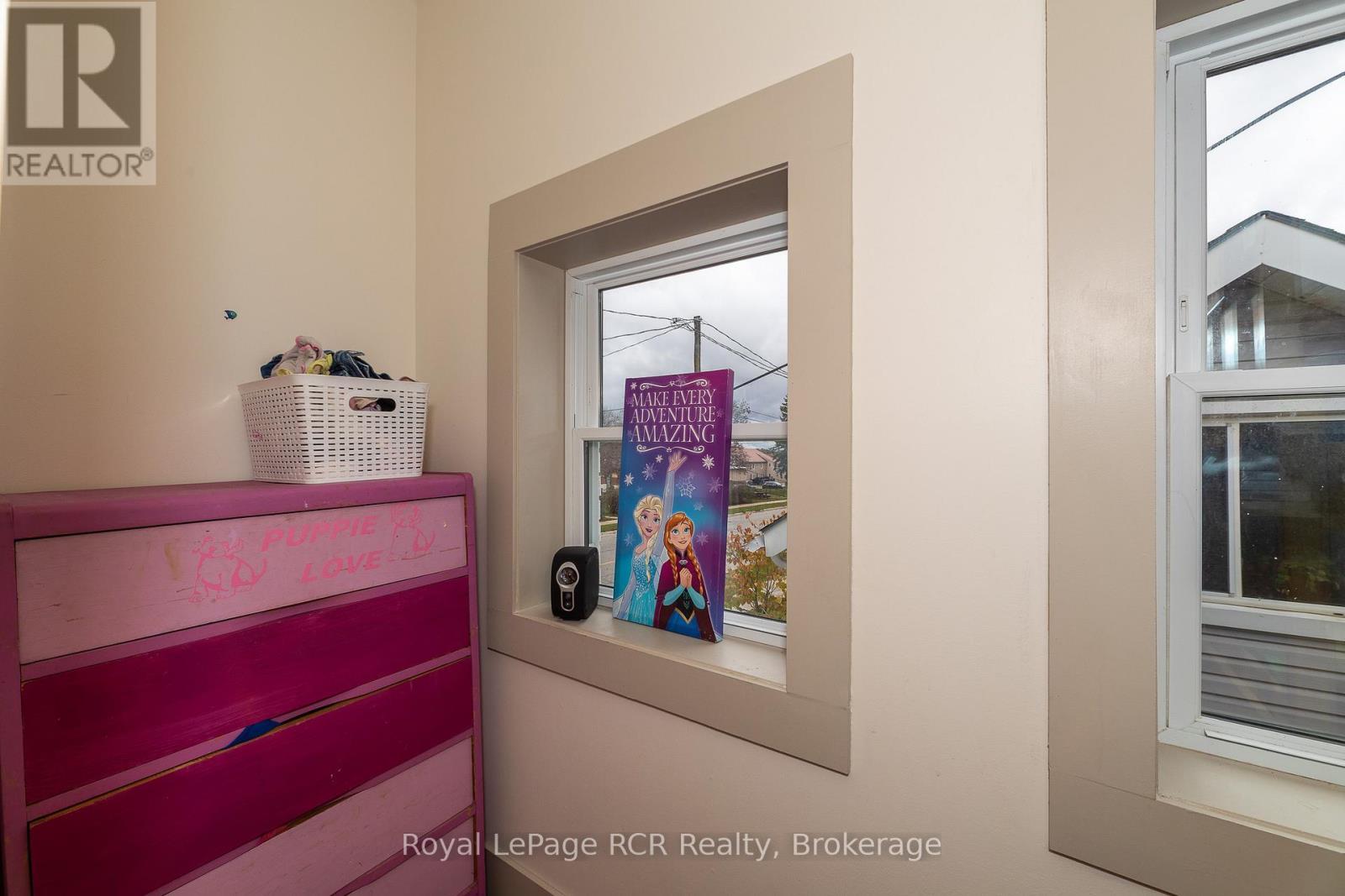 83 Main Street W, Grey Highlands, ON - Indoor Photo Showing Other Room