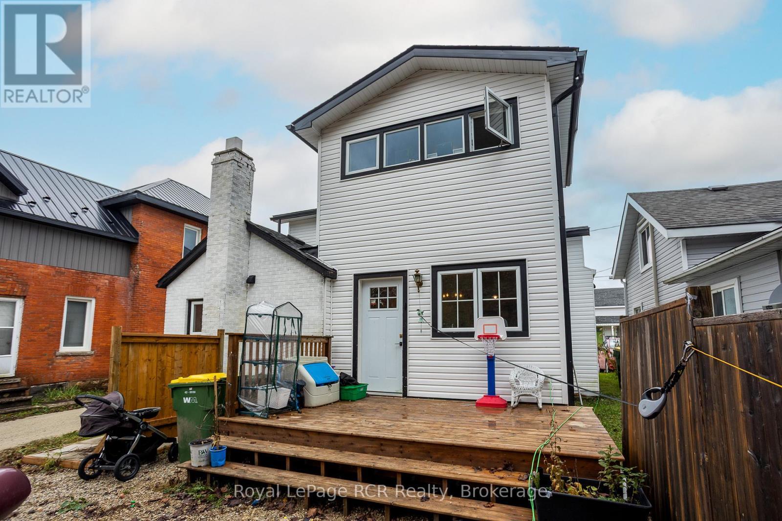 83 Main Street W, Grey Highlands, ON - Outdoor With Deck Patio Veranda With Exterior