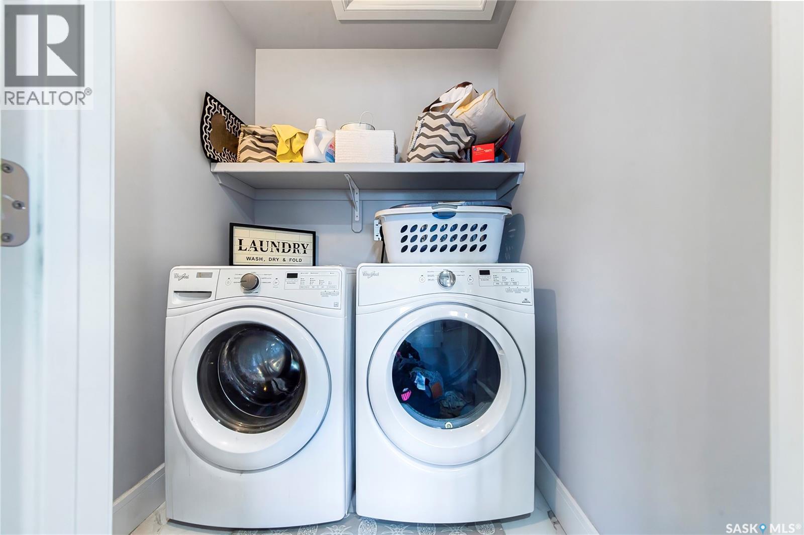 246 Fast Lane, Saskatoon, SK - Indoor Photo Showing Laundry Room