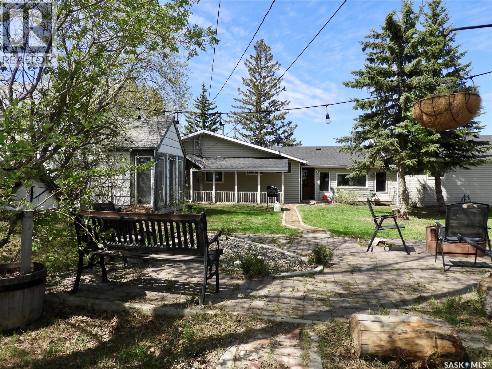 109 Windsor Avenue, Hague, SK - Outdoor With Deck Patio Veranda