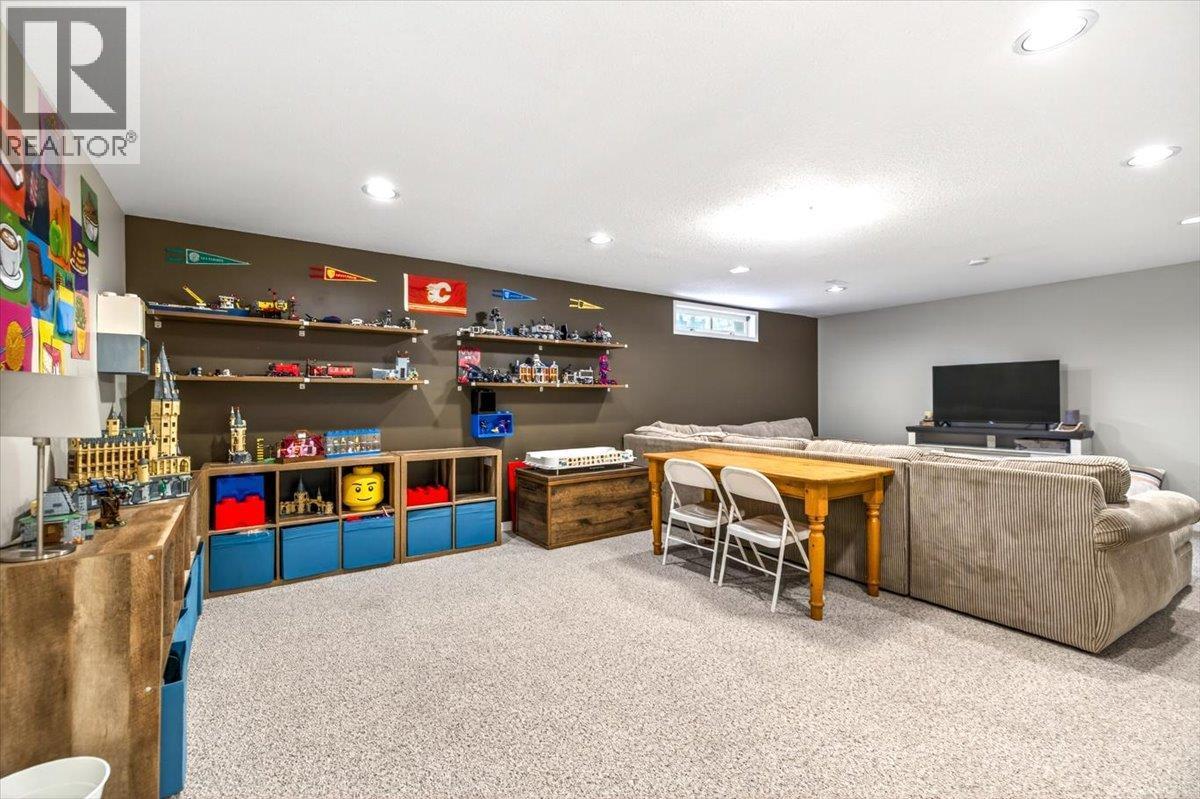 39 Elkview Drive, Fernie, BC - Indoor