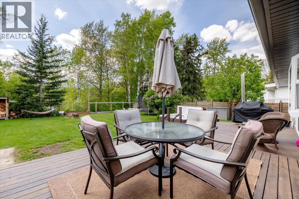 39 Elkview Drive, Fernie, BC - Outdoor With Deck Patio Veranda