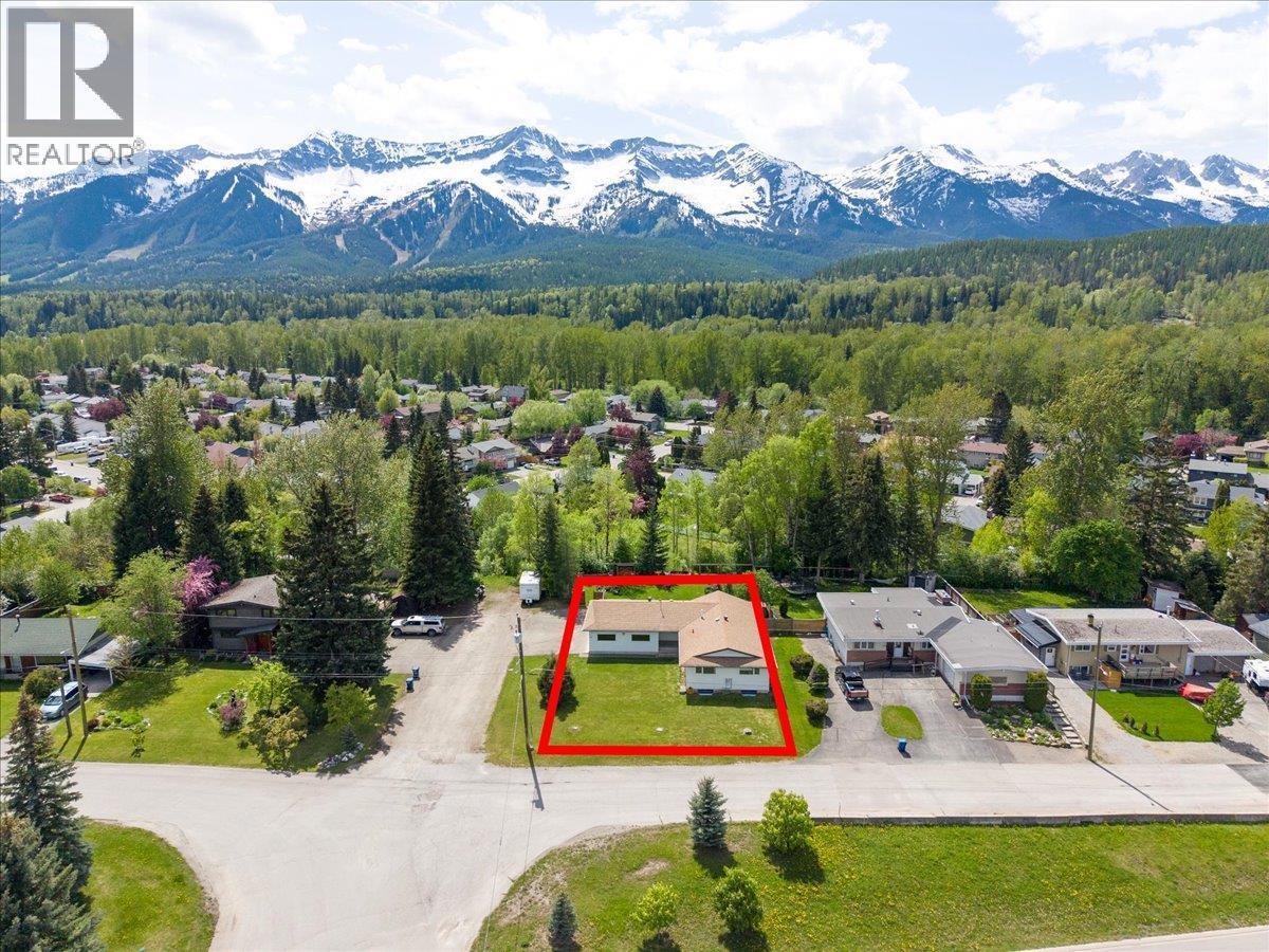 39 Elkview Drive, Fernie, BC - Outdoor With View