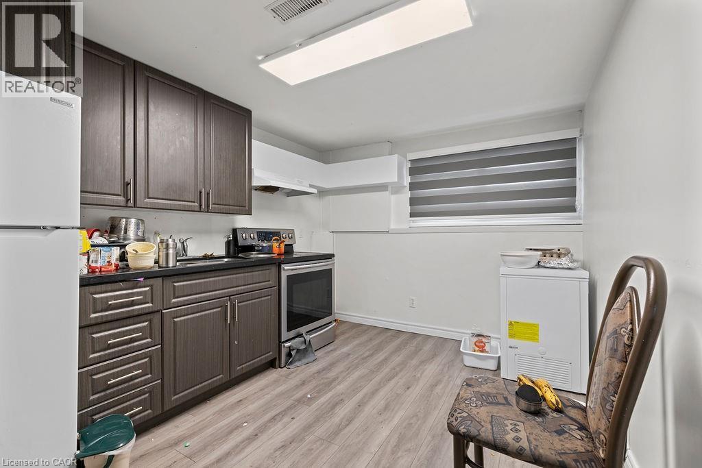 24 Tara Crescent, Thorold, ON - Indoor