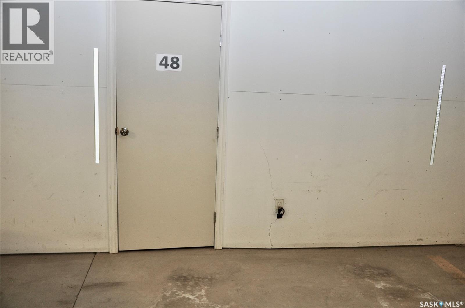 236 2710 Main Street, Saskatoon, SK - Indoor Photo Showing Garage