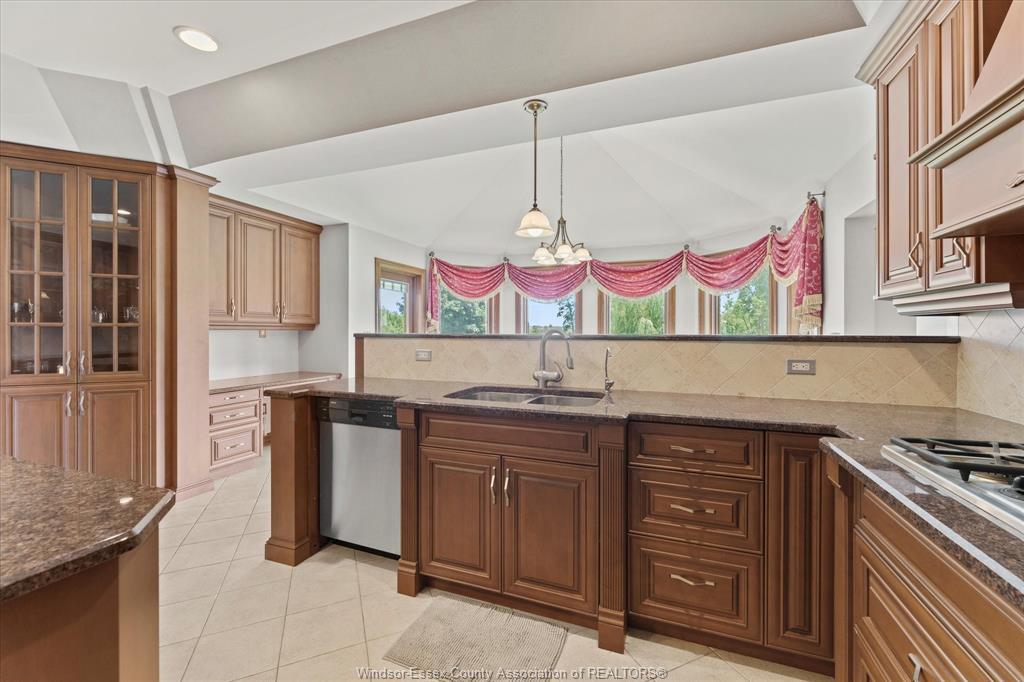 210 Mersea 3, Leamington, ON