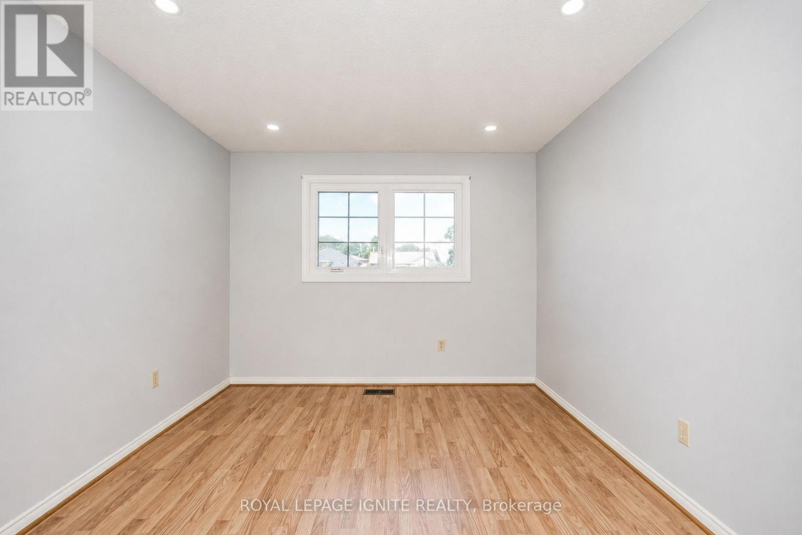 furniture virtually removed - 21 Halfmoon Square, Toronto, ON - Indoor Photo Showing Other Room