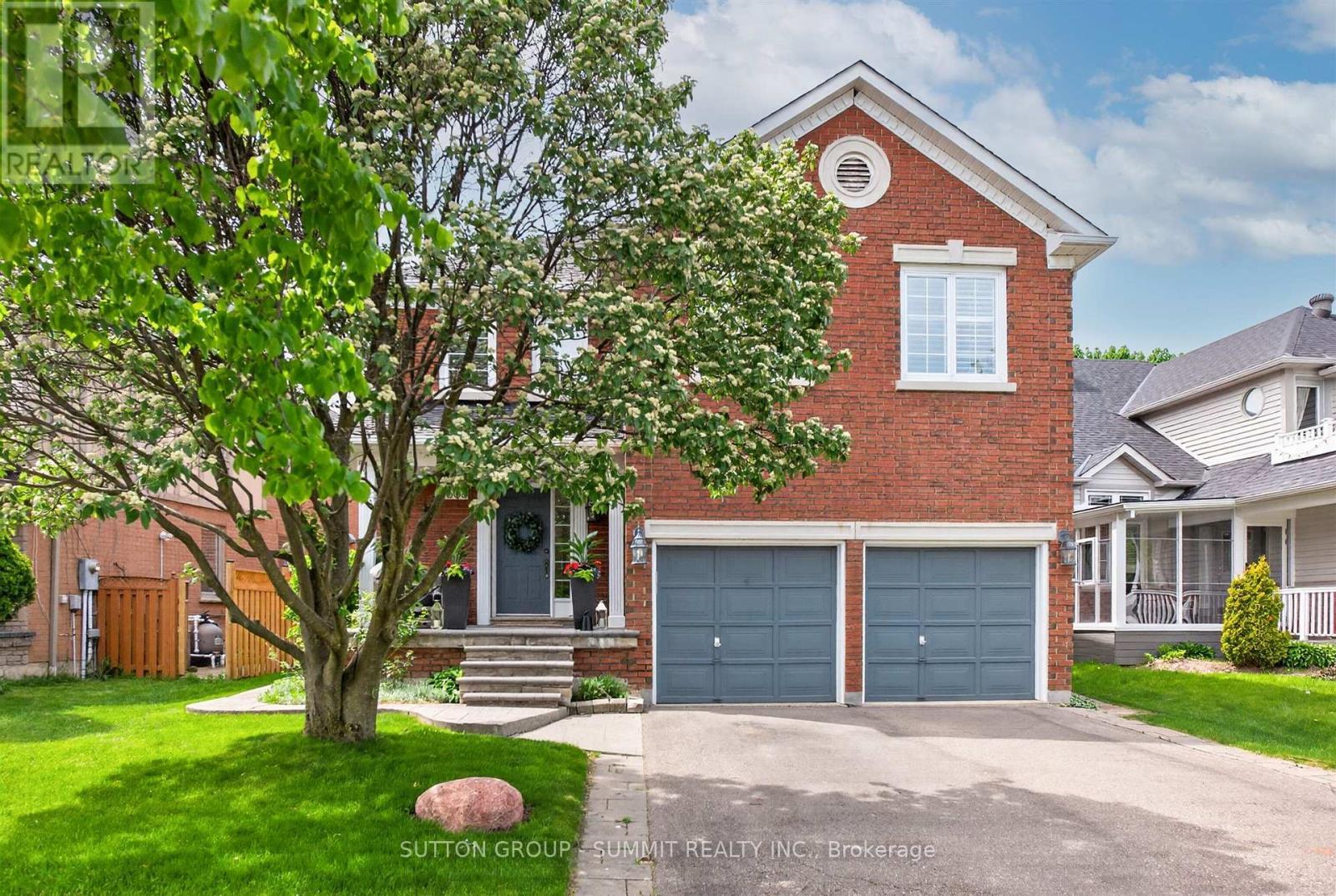 5308 Middlebury Drive, Mississauga, ON - Outdoor With Facade