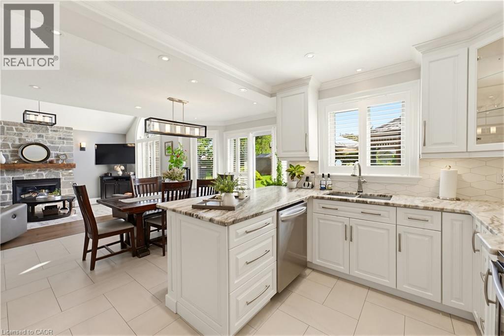 64 Highgate Road, Kitchener, ON - Indoor Photo Showing Kitchen With Upgraded Kitchen