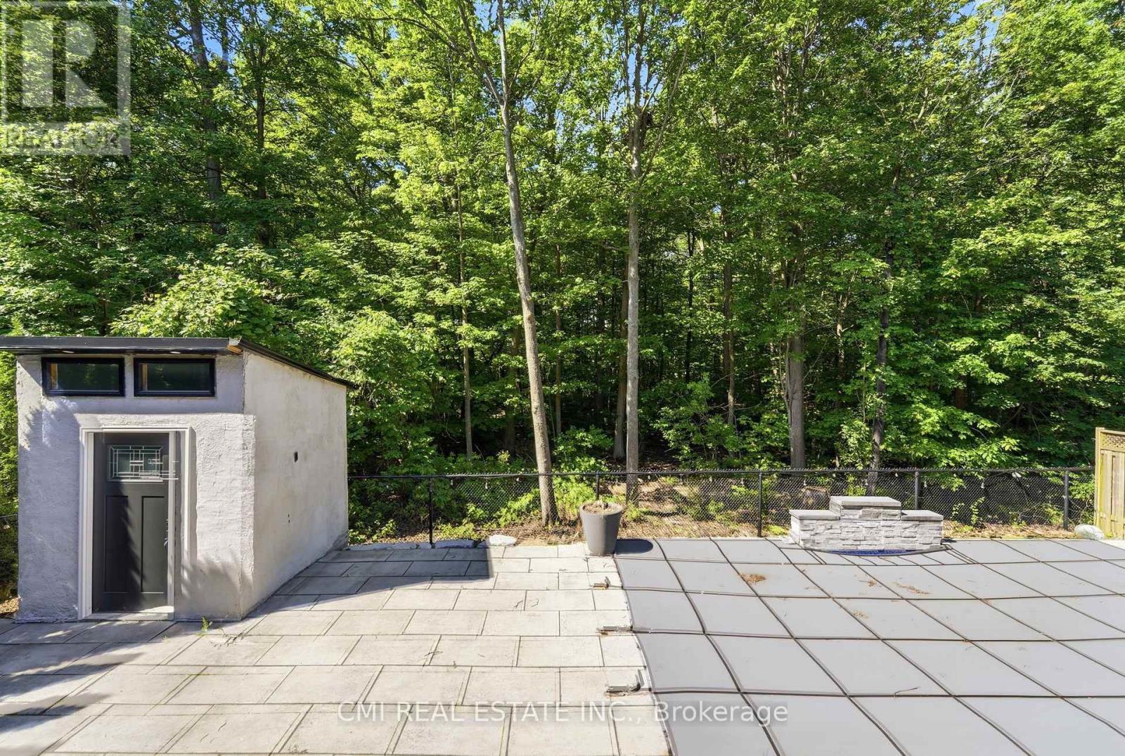 2171 Jardine Crescent, Burlington, ON - Indoor Photo Showing Bathroom