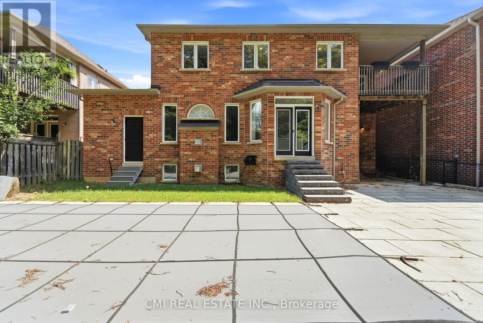 2171 Jardine Crescent, Burlington, ON - Indoor Photo Showing Other Room
