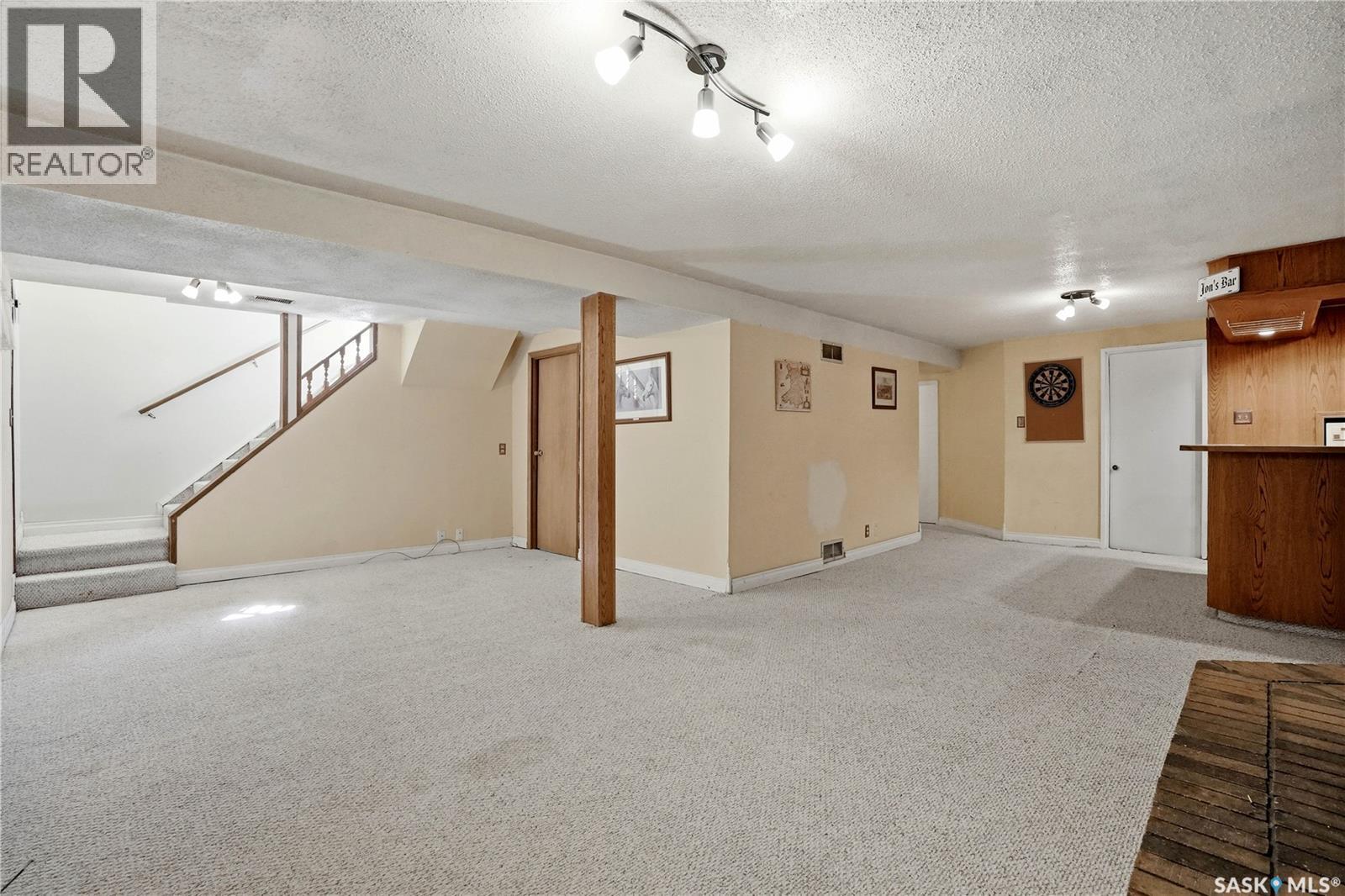 1009 Corman Crescent, Moose Jaw, SK - Indoor