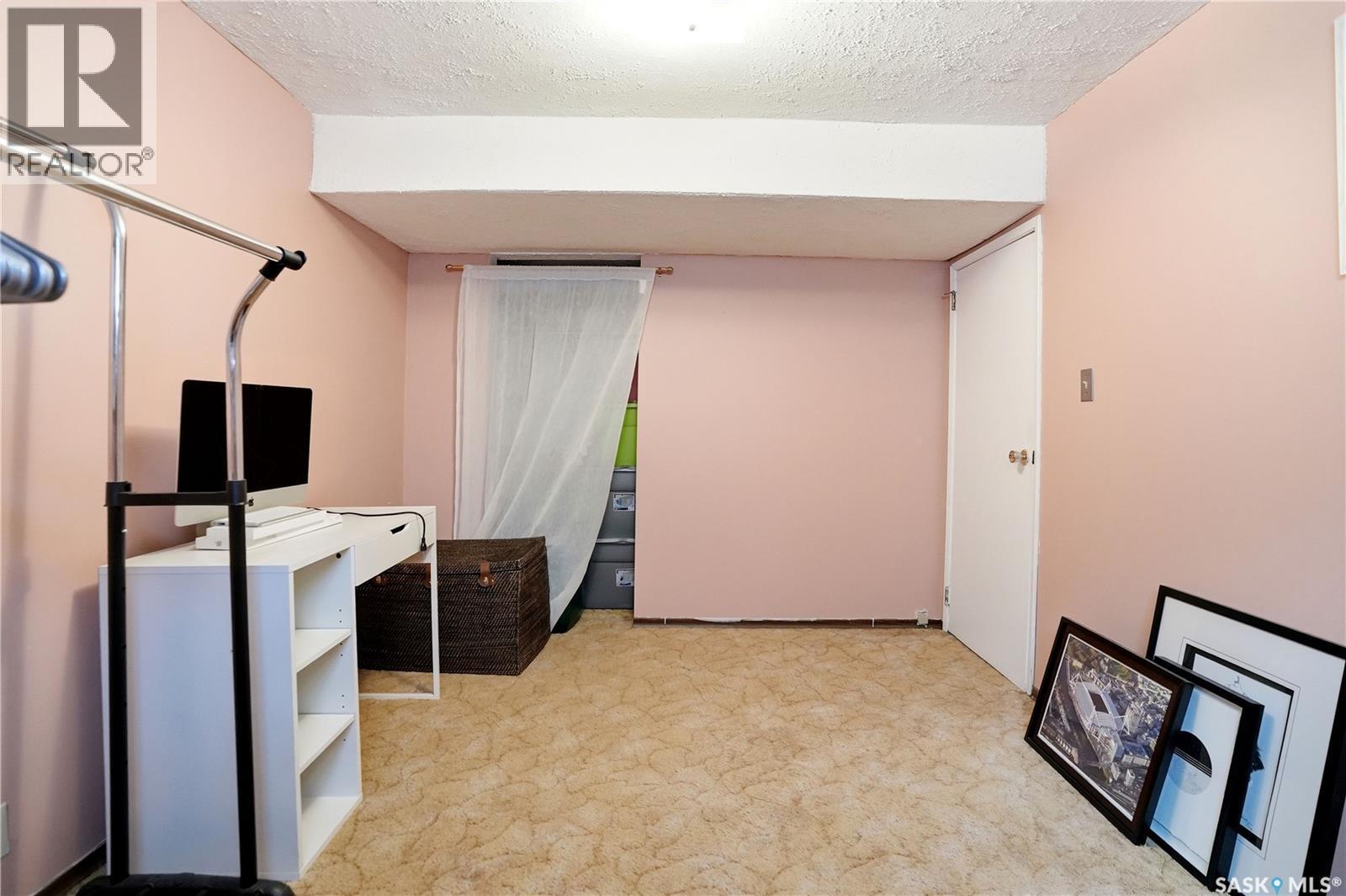 1009 Corman Crescent, Moose Jaw, SK - Indoor Photo Showing Other Room