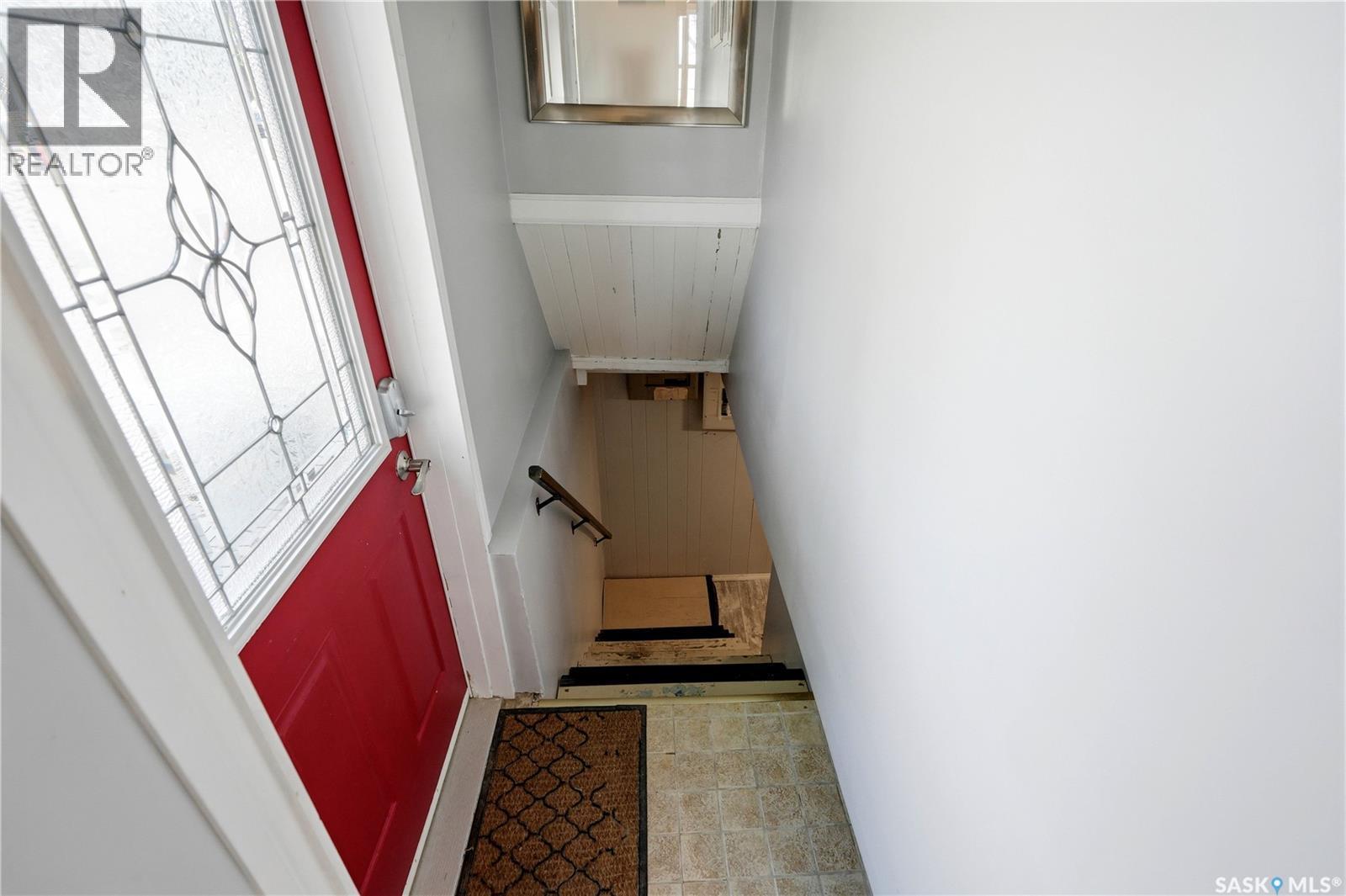 1001 Lorne Avenue, Saskatoon, SK - Indoor Photo Showing Other Room