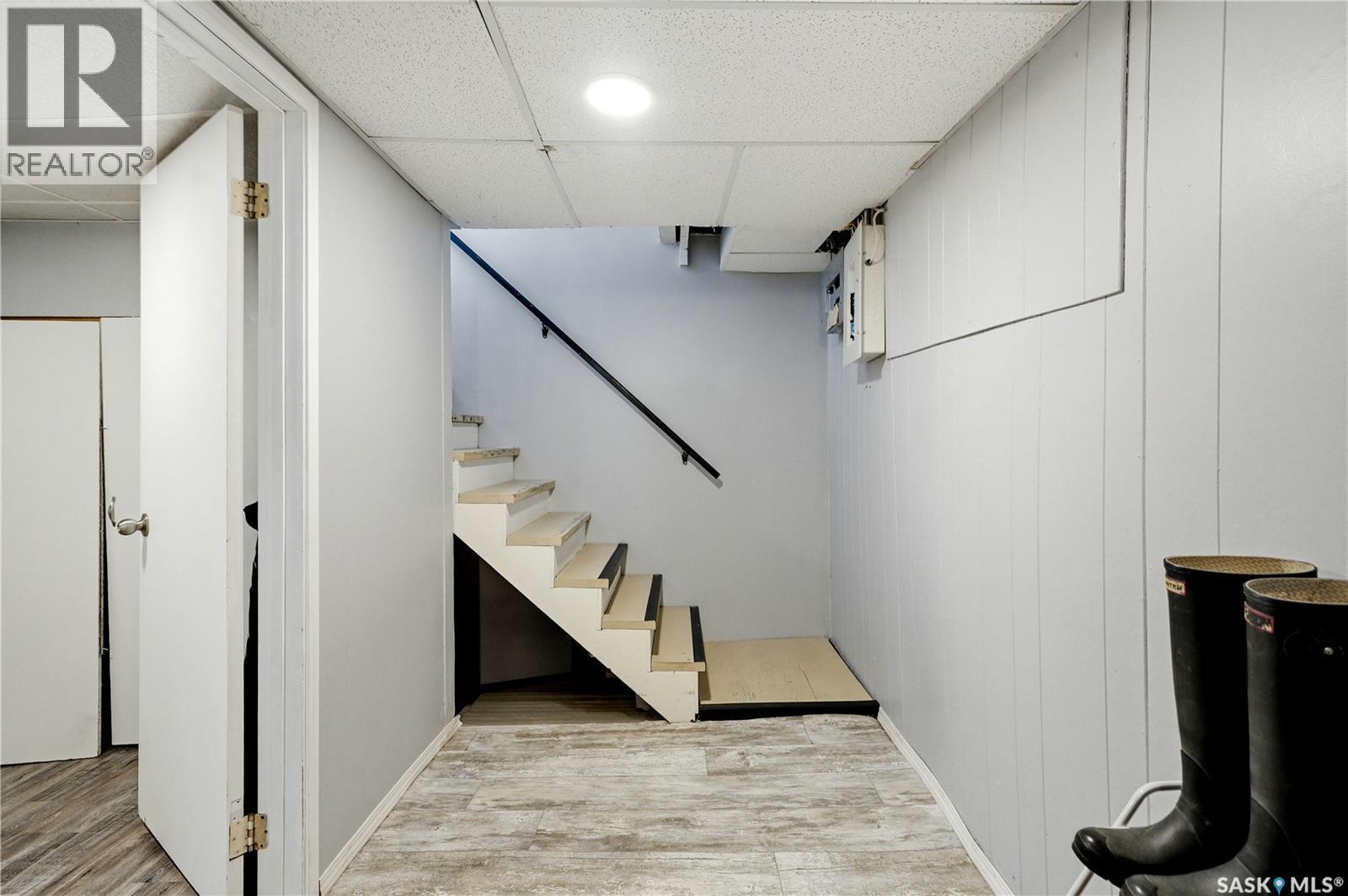 1001 Lorne Avenue, Saskatoon, SK - Indoor Photo Showing Other Room