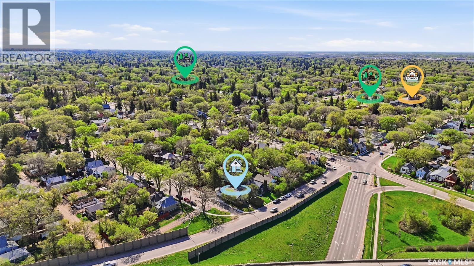 1001 Lorne Avenue, Saskatoon, SK - Outdoor With View