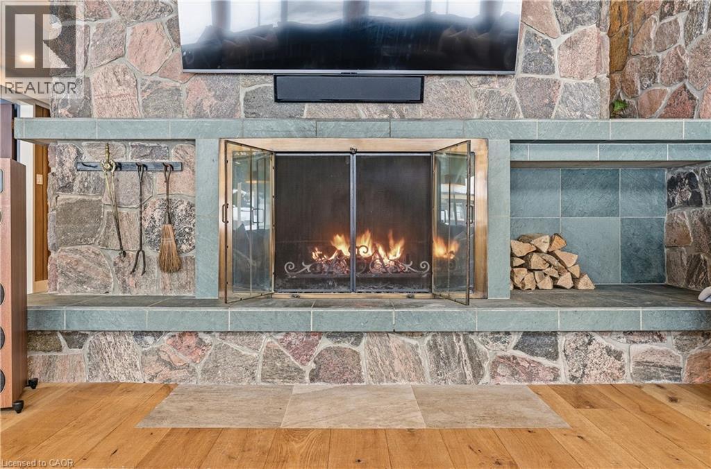 2510 Britannia Road, Burlington, ON - Indoor Photo Showing Other Room With Fireplace