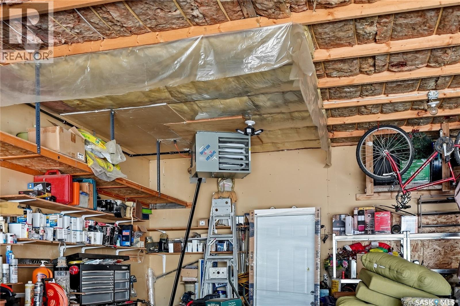 3355 Fairlight Drive, Saskatoon, SK - Indoor Photo Showing Basement