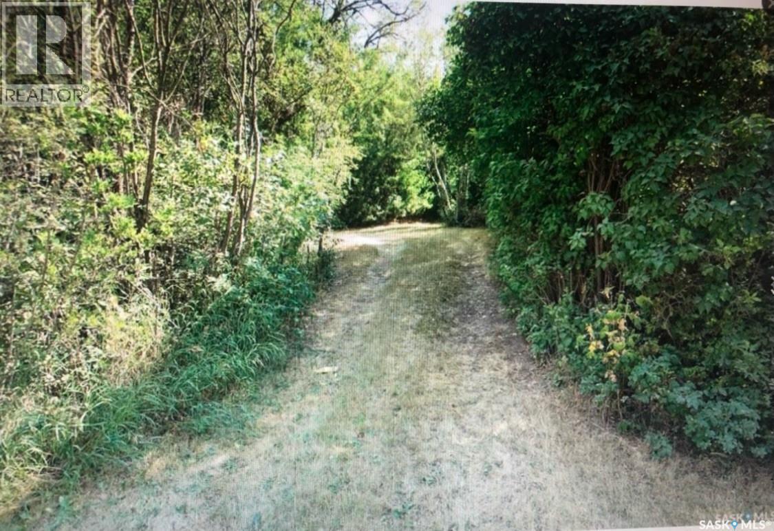 121 4Th Avenue, Regina Beach, SK