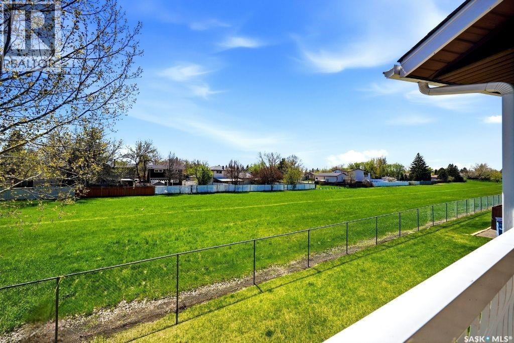 6427 Rochdale Boulevard, Regina, SK - Outdoor