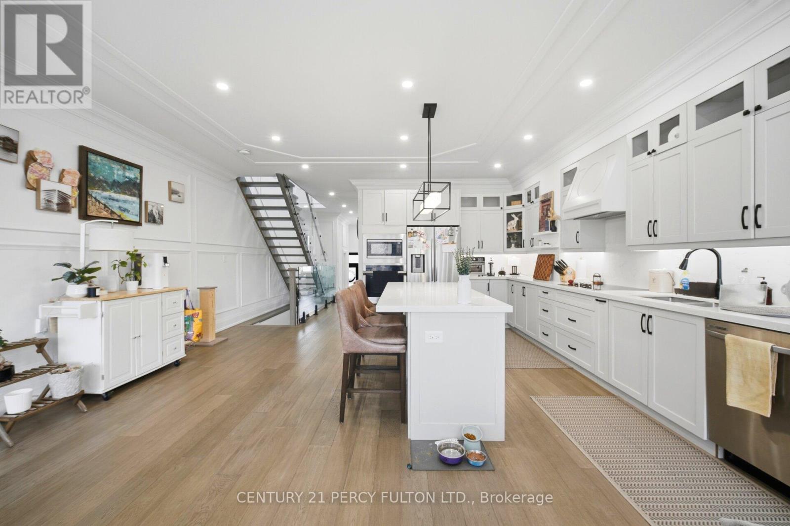 195 Danforth Road, Toronto, ON - Indoor