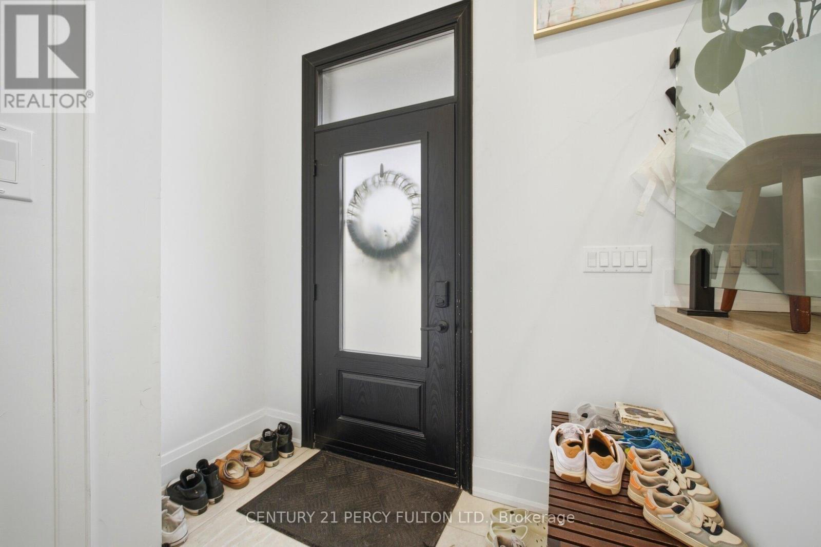 195 Danforth Road, Toronto, ON - Indoor Photo Showing Other Room