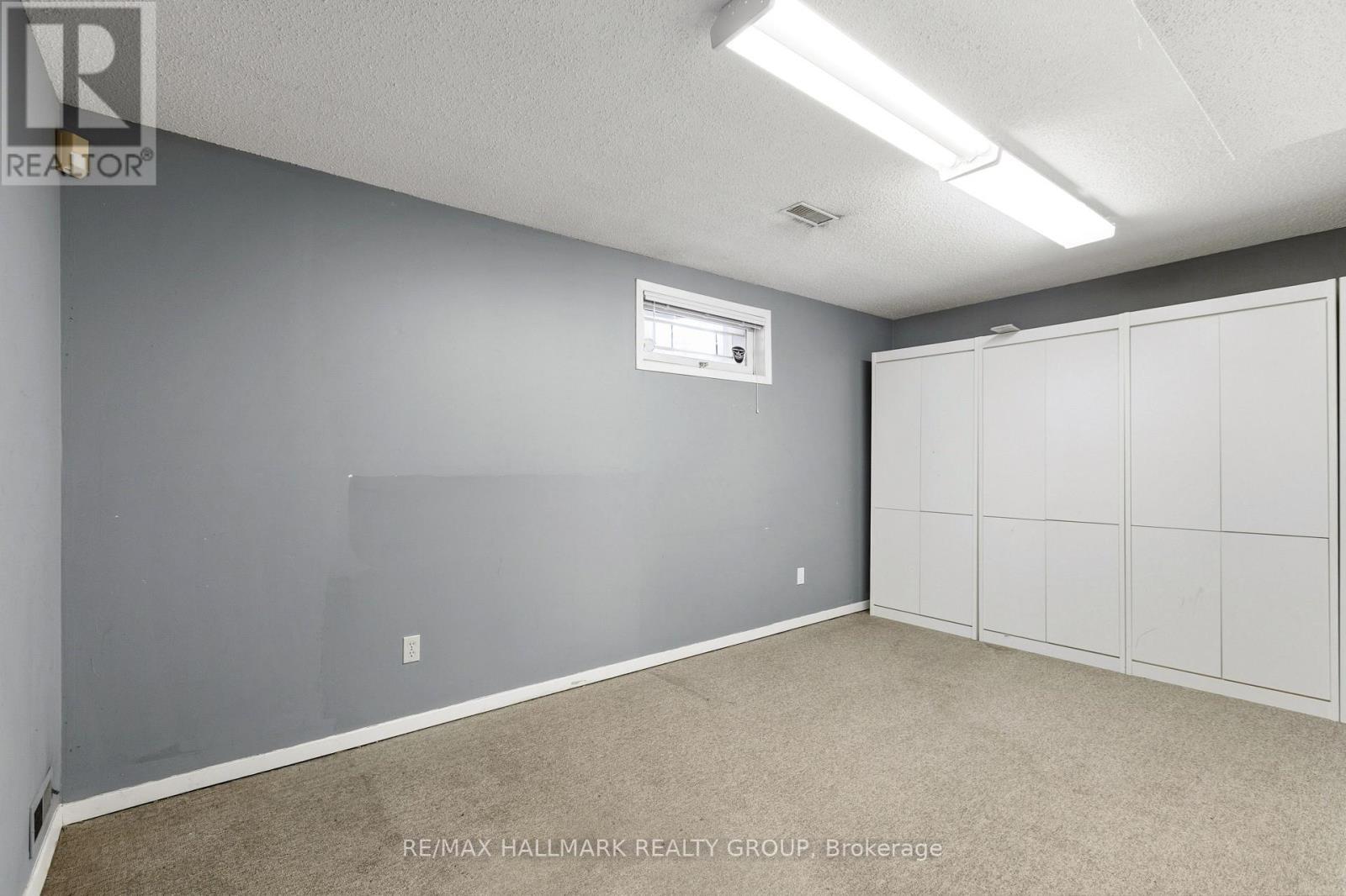 500 Foxview Place, Ottawa, ON - Indoor