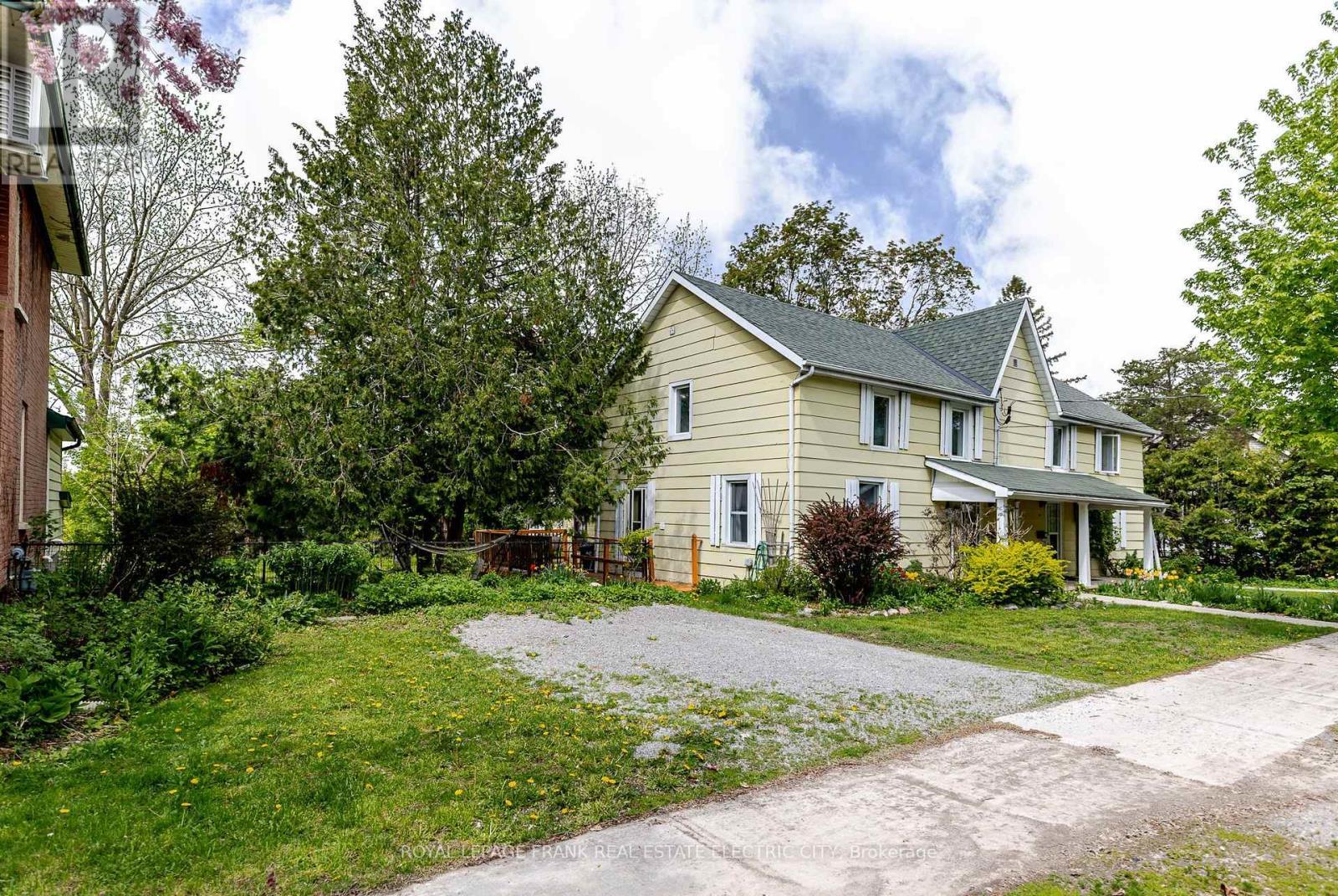 733 BETHUNE STREET - 733-735 Bethune Street N, Peterborough (Northcrest Ward 5), ON - Outdoor