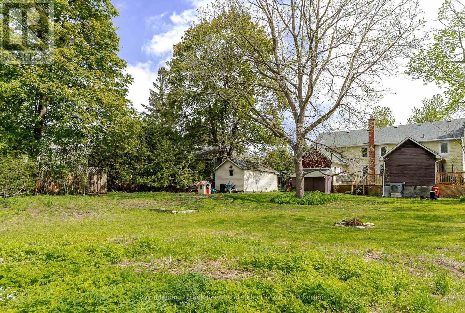 733-735 Bethune Street N, Peterborough (Northcrest Ward 5), ON - Outdoor