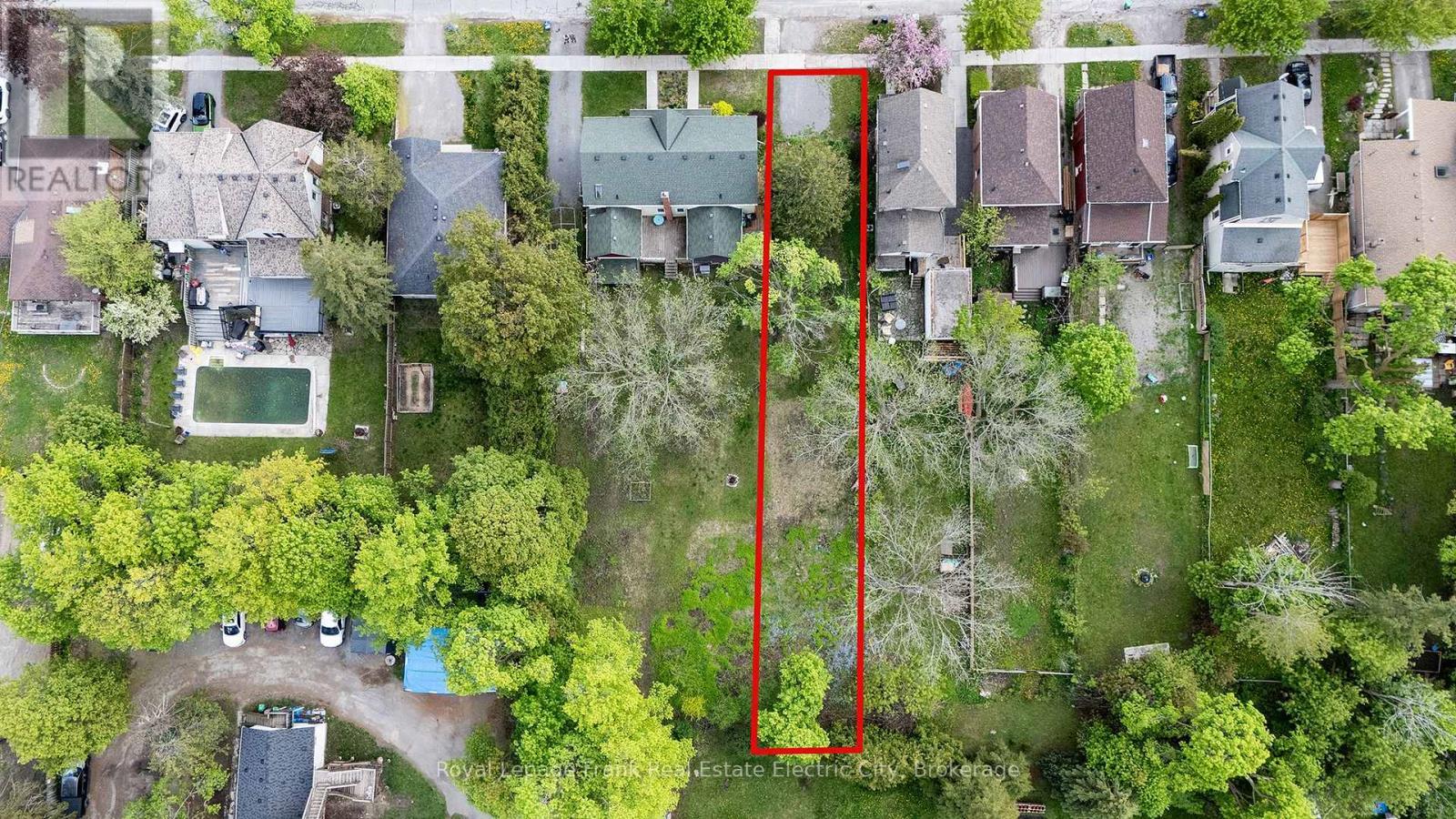 727 BETHUNE STREET LOT OUTLINE - 733-735 Bethune Street N, Peterborough (Northcrest Ward 5), ON - Outdoor With View