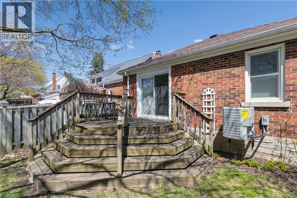 209 Bedford Road, Kitchener, ON - Outdoor With Deck Patio Veranda