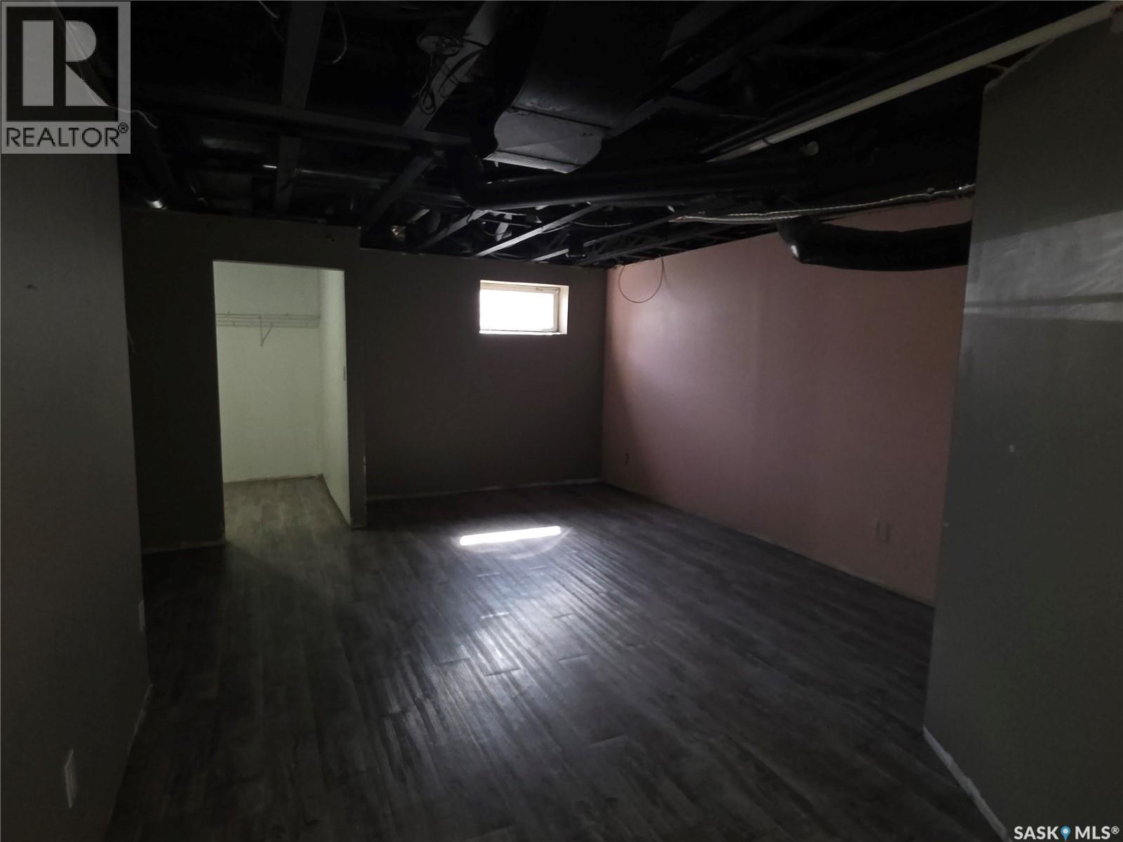 2195 Toronto Street, Regina, SK - Indoor Photo Showing Basement