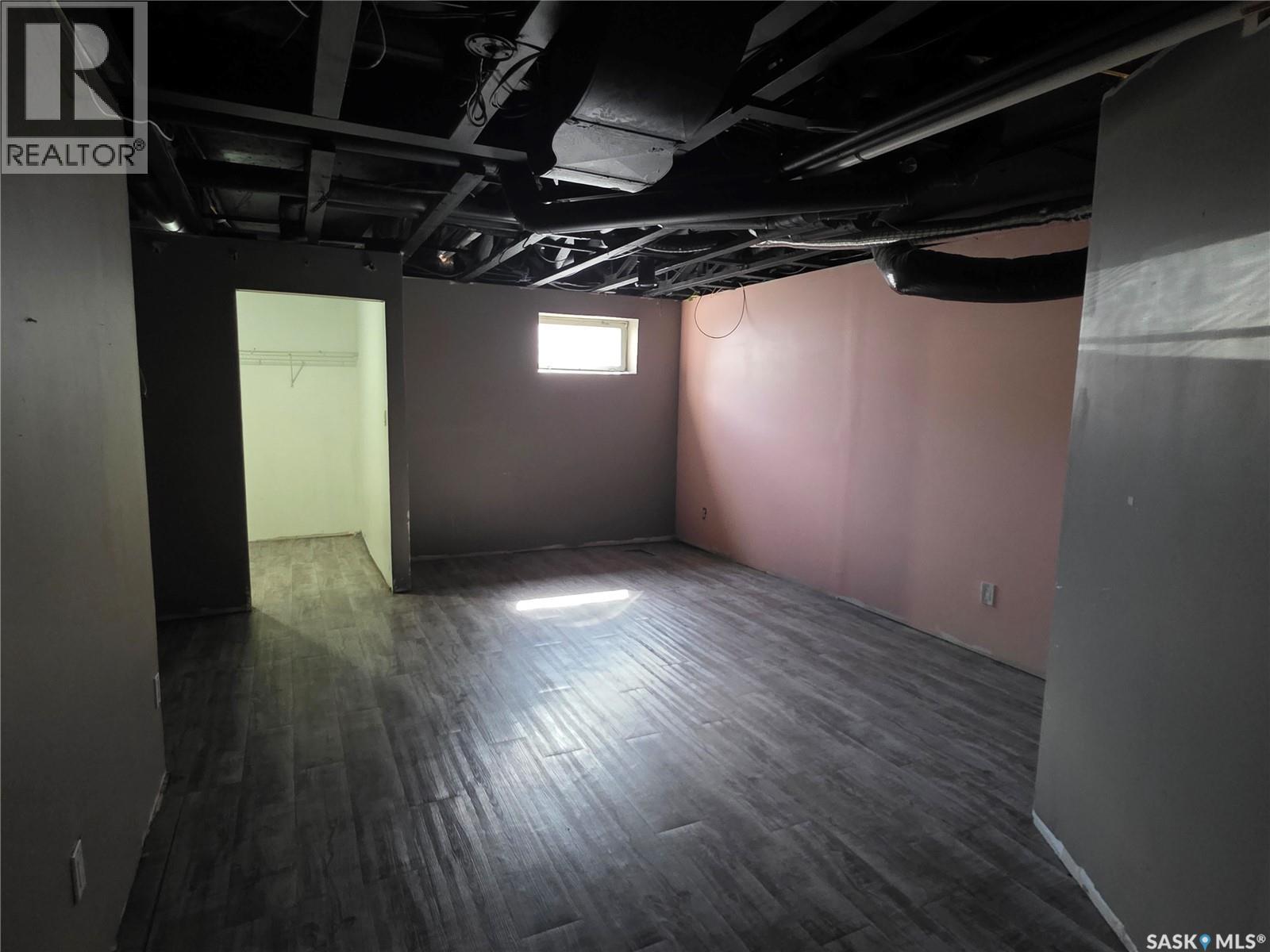2195 Toronto Street, Regina, SK - Indoor Photo Showing Basement