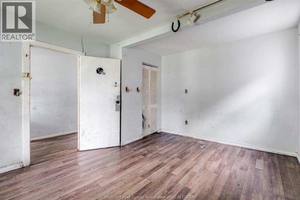 982 Bridge, Windsor, ON - Indoor Photo Showing Other Room