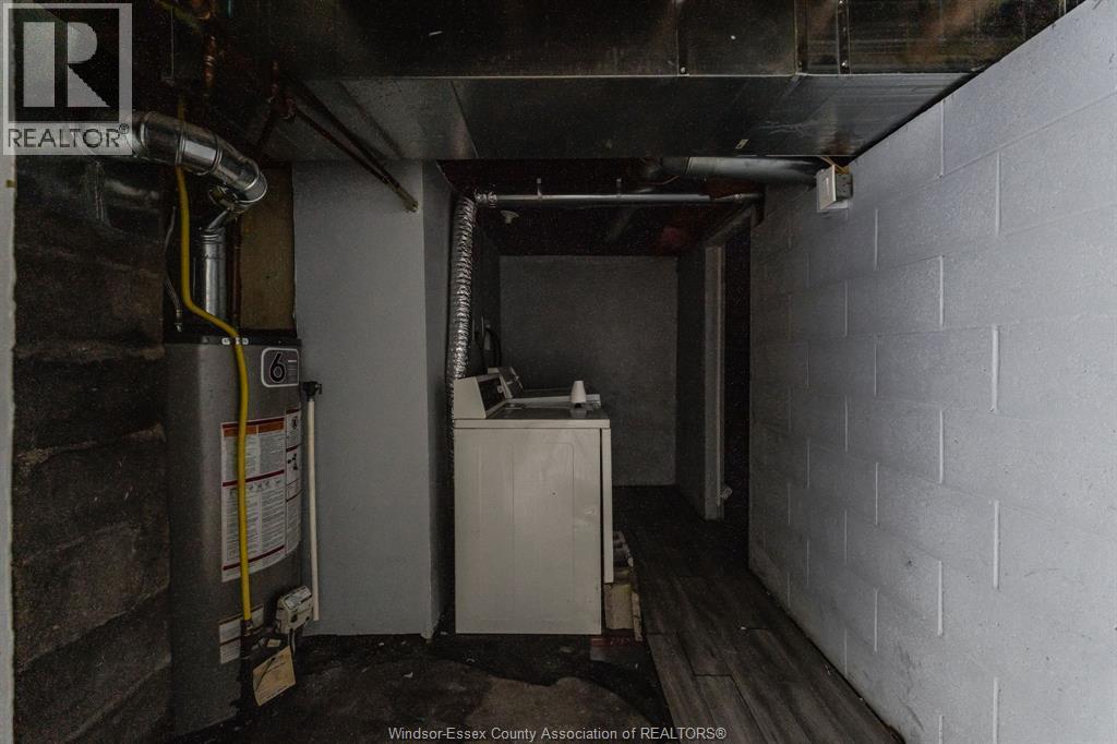 982 Bridge, Windsor, ON - Indoor Photo Showing Basement