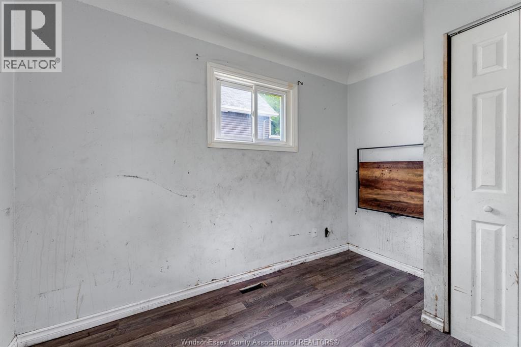 982 Bridge, Windsor, ON - Indoor Photo Showing Other Room