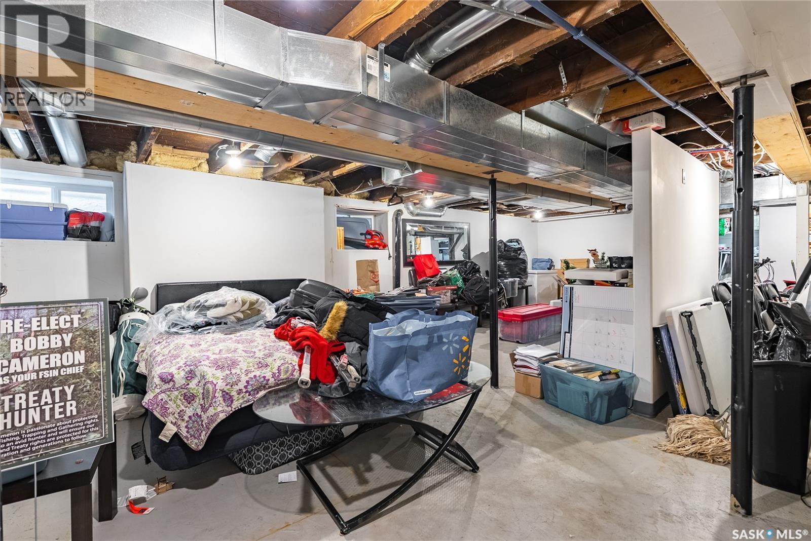 727 6Th Avenue N, Saskatoon, SK - Indoor Photo Showing Basement