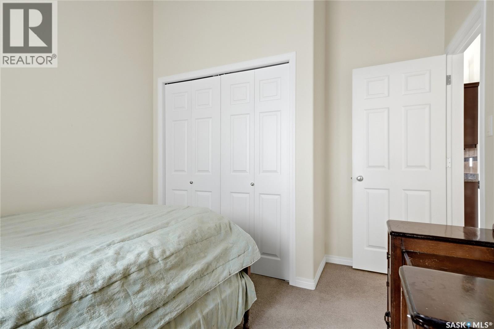 2534 Windsor Park Road, Regina, SK - Indoor Photo Showing Bedroom