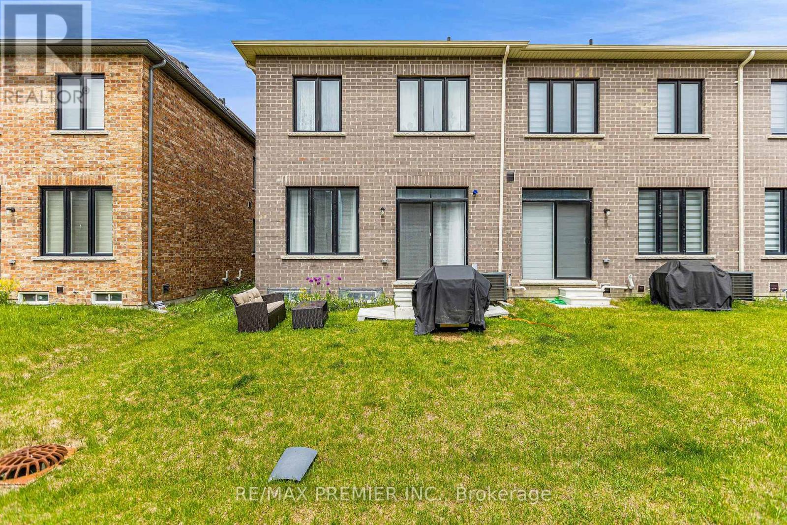 Main - 55 Singhampton Road, Vaughan, ON - Outdoor With Exterior