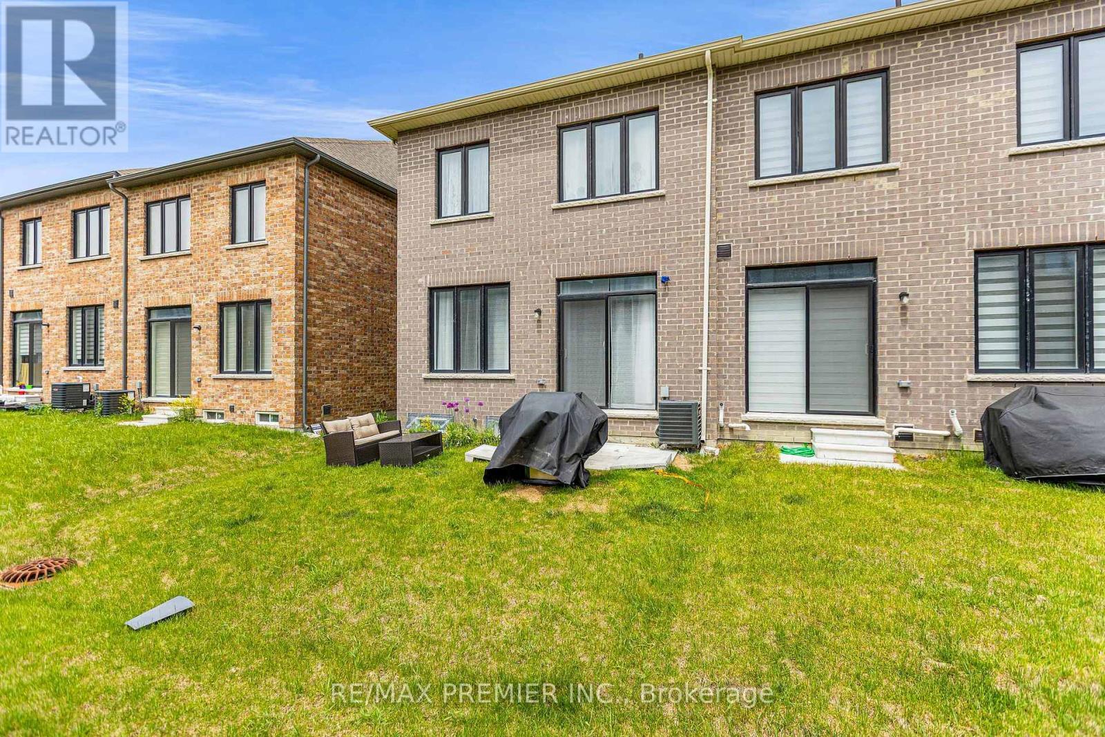 Main - 55 Singhampton Road, Vaughan, ON - Outdoor With Exterior