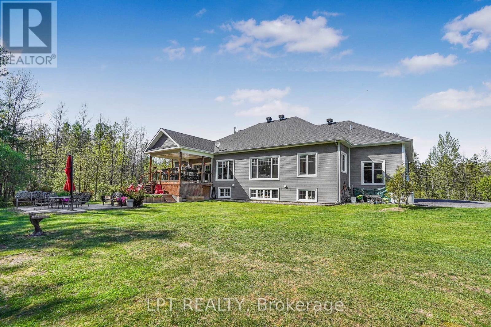 972 Aberdeen Road, Champlain, ON - Outdoor