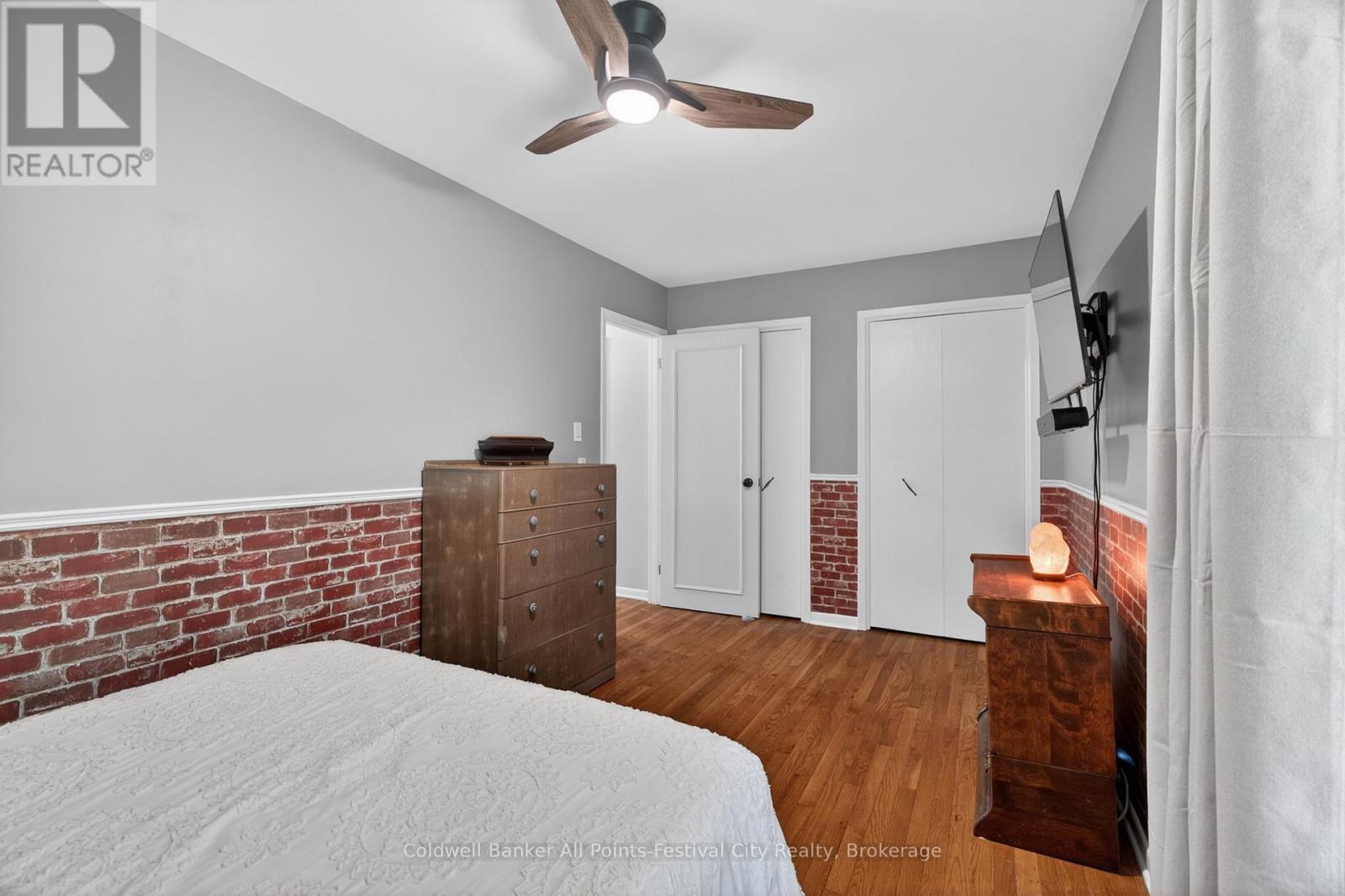 145 Suncoast Drive W, Goderich (Goderich (Town)), ON - Indoor Photo Showing Bedroom