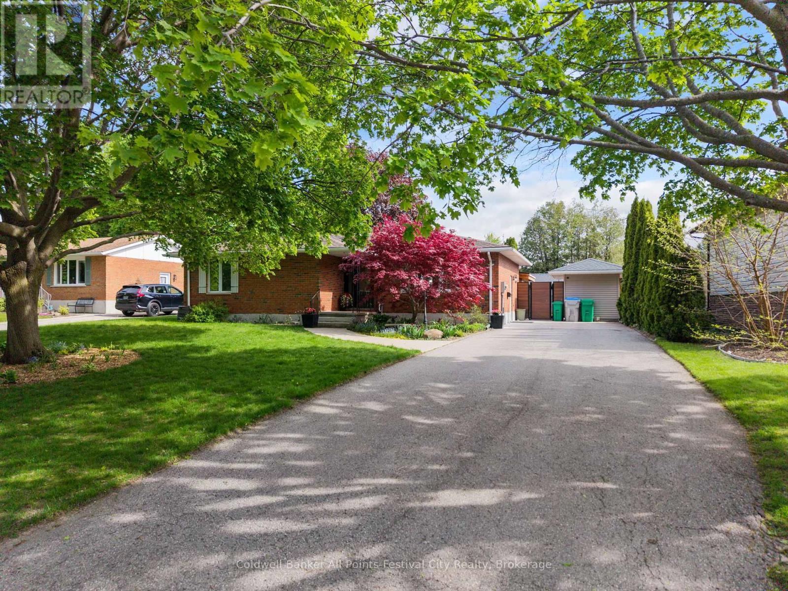 145 Suncoast Drive W, Goderich (Goderich (Town)), ON - Outdoor